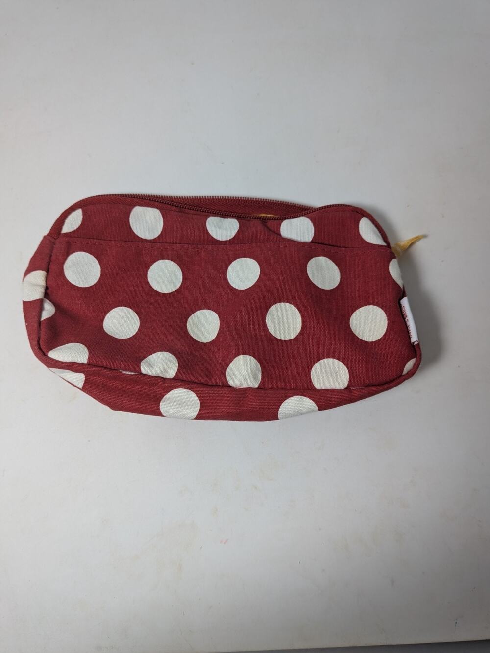 Burt’s Bees Polka Dot Pattern Vintage Cosmetic Bag (USED)